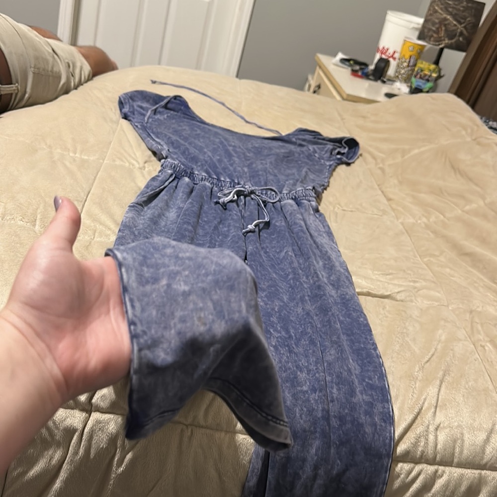 Washed blue jumpsuit - Picture 2 of 5
